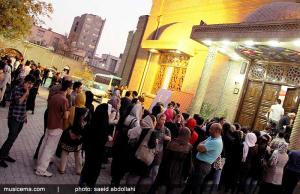 گزارش تصویری از حاشیه‌های کنسرت رضا صادقی برای فیلم «بی‌خداحافظی» 