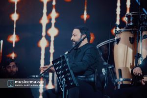 گزارش تصویری کنسرت نوستالژی ناصر چشم آذر - 21 دی ماه 1403 