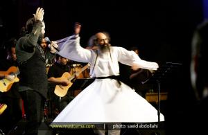 کنسرت روزبه نعمت الهی در تهران - 18 شهریور 1393